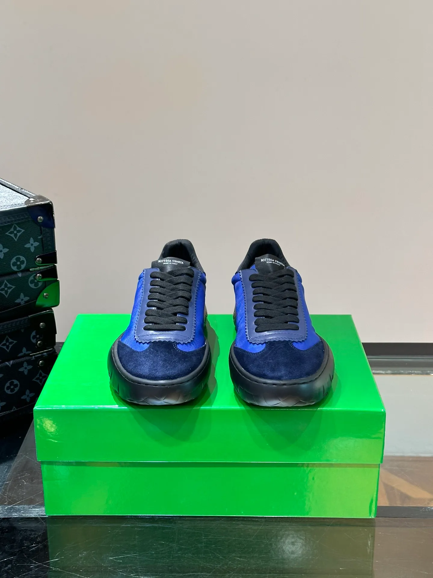 Men's Men's Shoes💰460【New】⛺️⛺️BV/Bottega Veneta🆕New men's moral training sneakers, made of Sneaker technology nylon and suede, inspired by retro basketball shoes, a new interpretation of classic sneakers, a light, comfortable and breathable summer must-have item, the soles are made of classic woven texture, super recognizable, nylon suede stitching, full of texture!  Size: 38-44 (45 can be customized